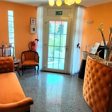 Residence Panolija 3*