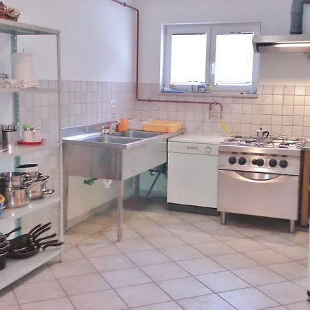 بيت ضيافة Panolija